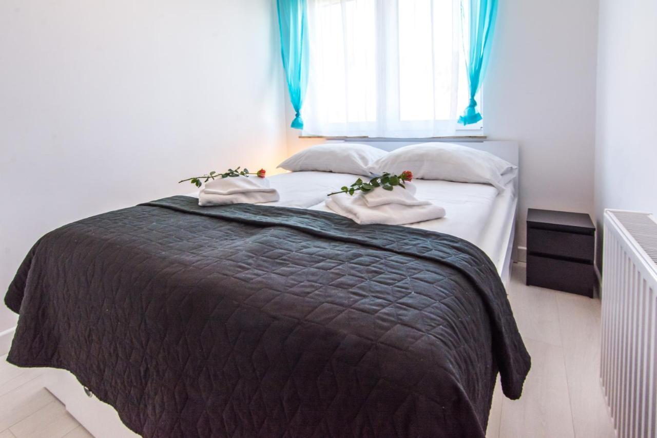 Świeradów-Zdrój Apartamenty Izerskie - Ul. Cicha 13H-I المظهر الخارجي الصورة