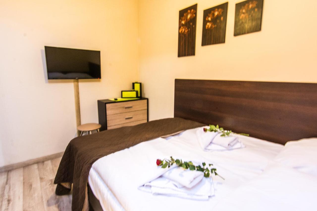 Świeradów-Zdrój Apartamenty Izerskie - Ul. Cicha 13H-I المظهر الخارجي الصورة