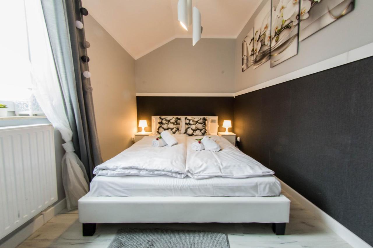 Świeradów-Zdrój Apartamenty Izerskie - Ul. Cicha 13H-I المظهر الخارجي الصورة