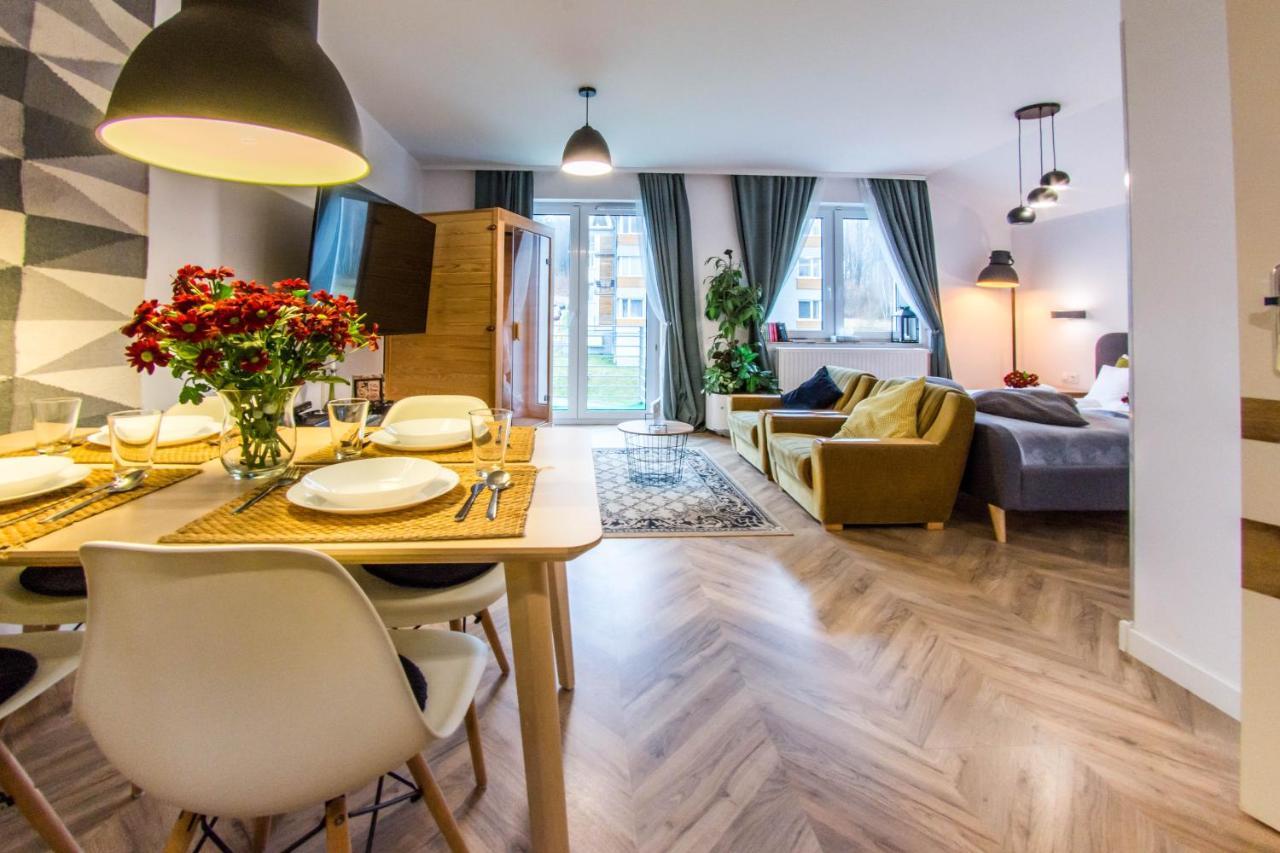 Świeradów-Zdrój Apartamenty Izerskie - Ul. Cicha 13H-I المظهر الخارجي الصورة