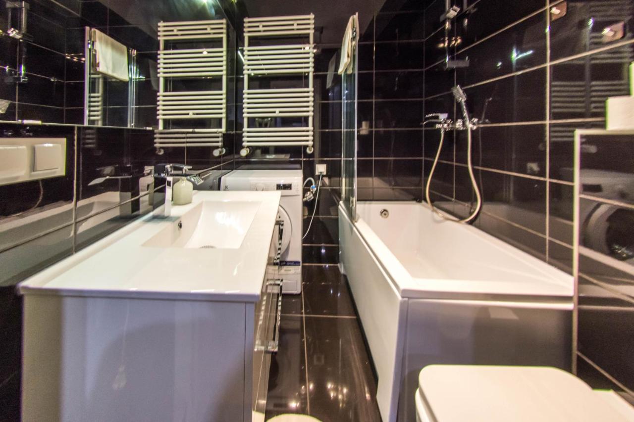 Świeradów-Zdrój Apartamenty Izerskie - Ul. Cicha 13H-I المظهر الخارجي الصورة