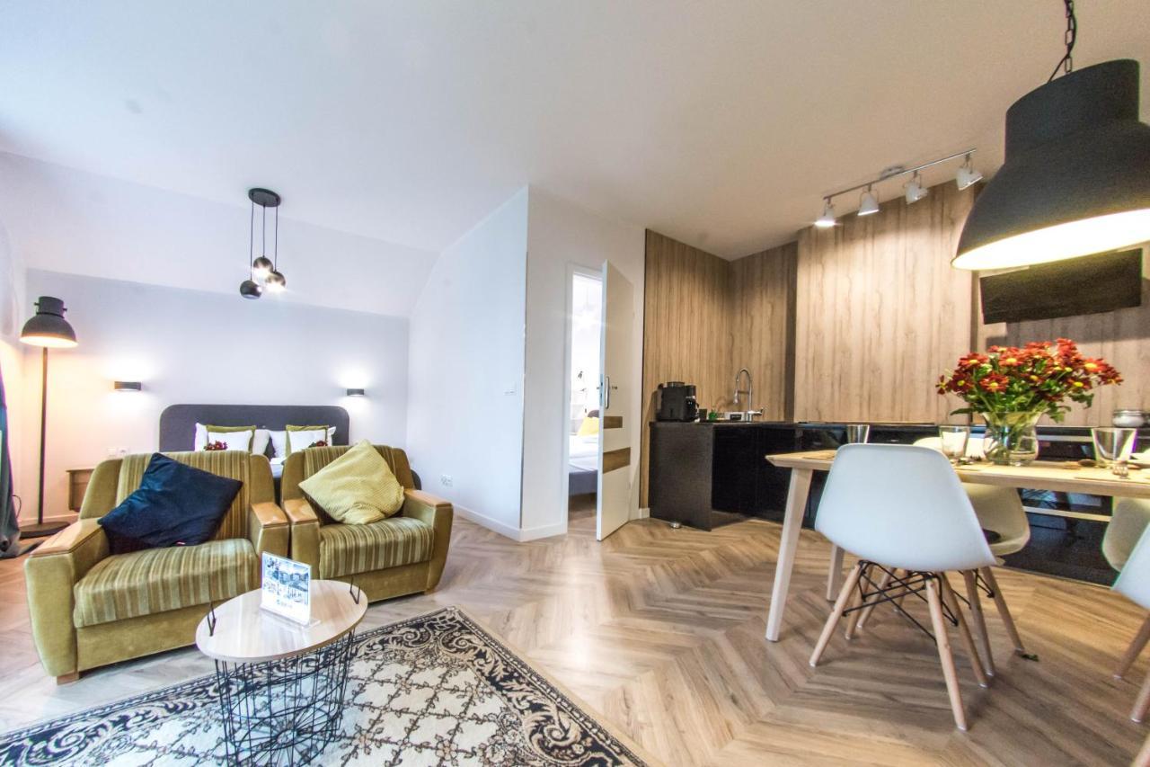 Świeradów-Zdrój Apartamenty Izerskie - Ul. Cicha 13H-I المظهر الخارجي الصورة
