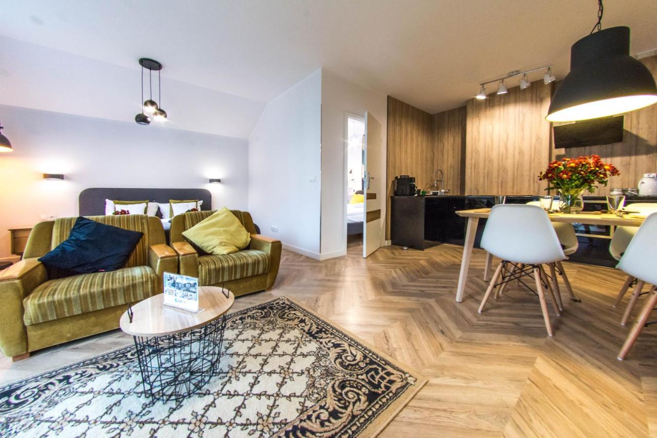 Świeradów-Zdrój Apartamenty Izerskie - Ul. Cicha 13H-I المظهر الخارجي الصورة