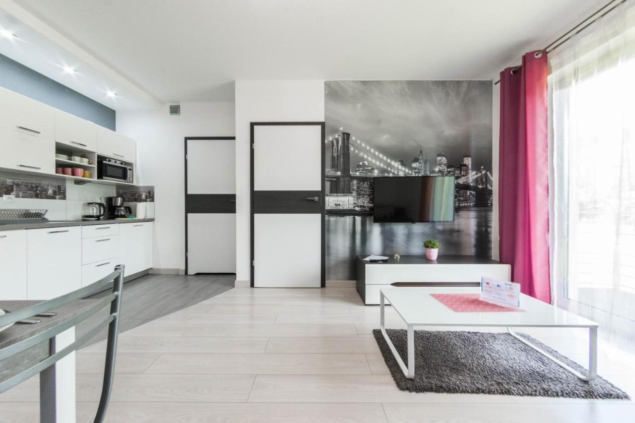 Świeradów-Zdrój Apartamenty Izerskie - Ul. Cicha 13H-I المظهر الخارجي الصورة