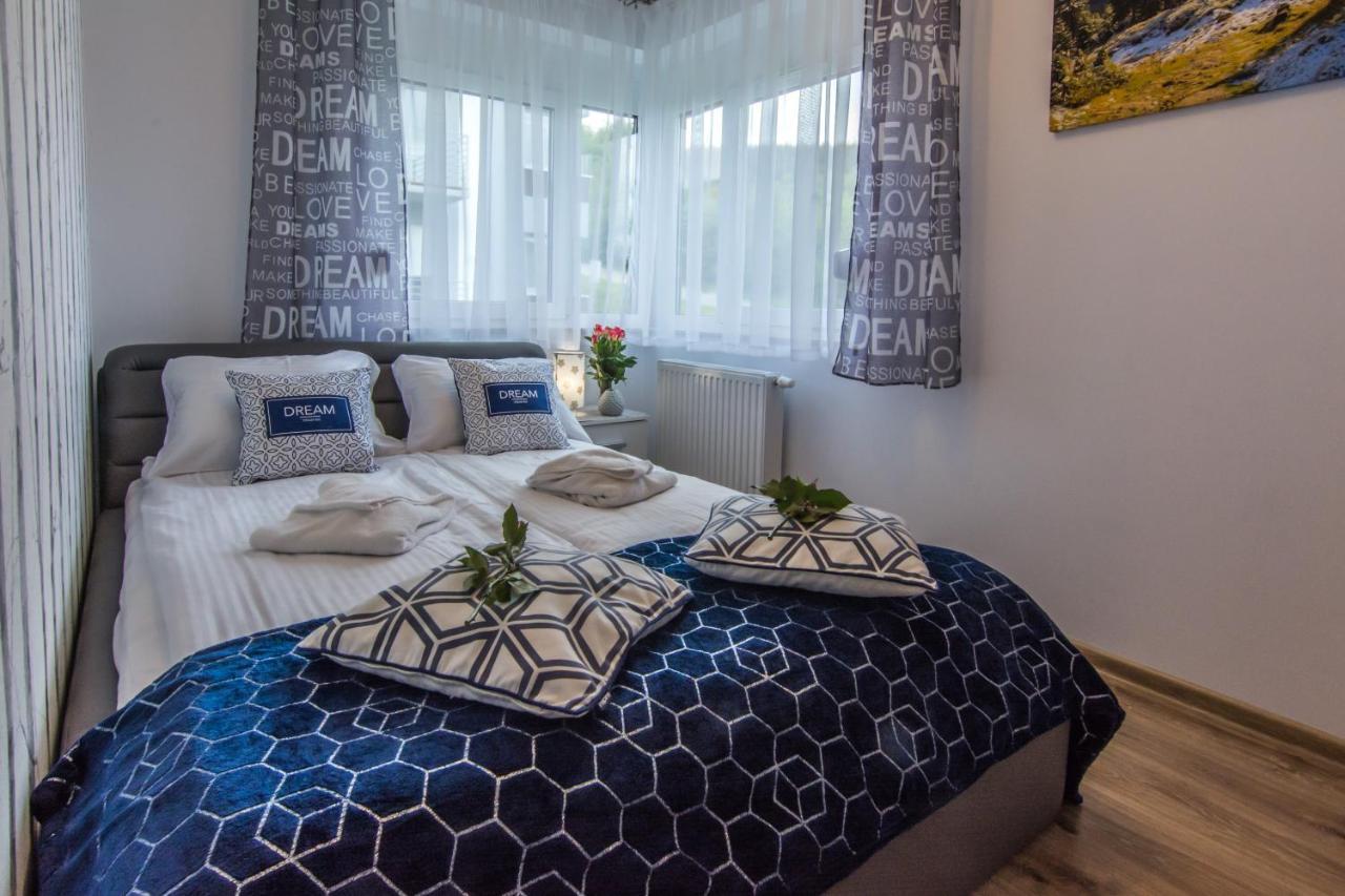 Świeradów-Zdrój Apartamenty Izerskie - Ul. Cicha 13H-I المظهر الخارجي الصورة
