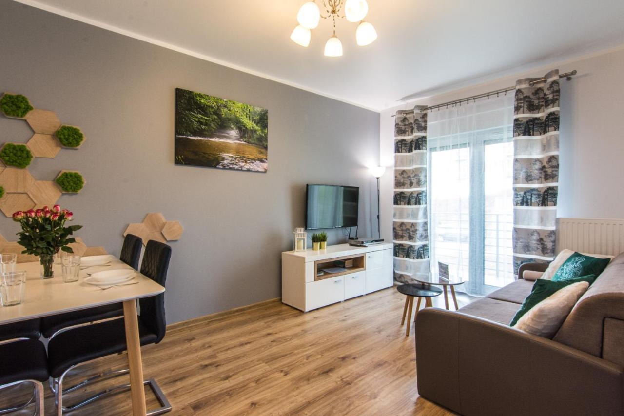 Świeradów-Zdrój Apartamenty Izerskie - Ul. Cicha 13H-I المظهر الخارجي الصورة